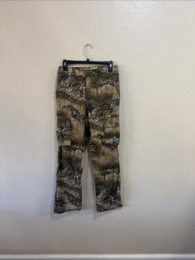 Realtree Brown and Green Camouflage Cargo Pants NWT